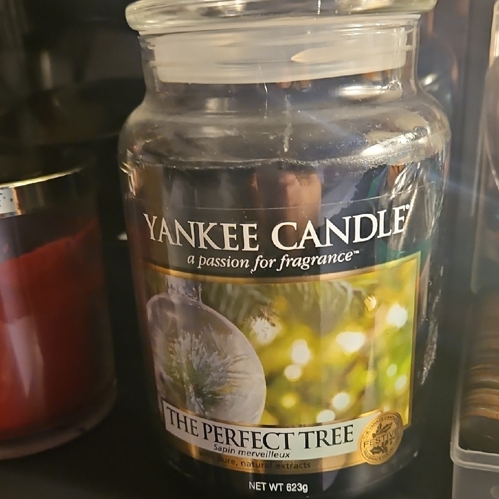 Yankee Candle The Perfect Tree Jar Candle - Green